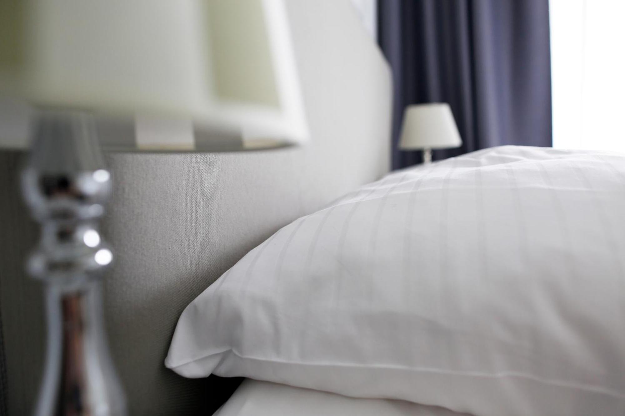 Nieb By Rockchair Apartments L Superhost Status L 3 Bedrooms Boxspringbeds 3 Bathrooms In Center "Kurfuerstendamm" - Cozy Family & Business Flair Welcomes You! Берлин Экстерьер фото