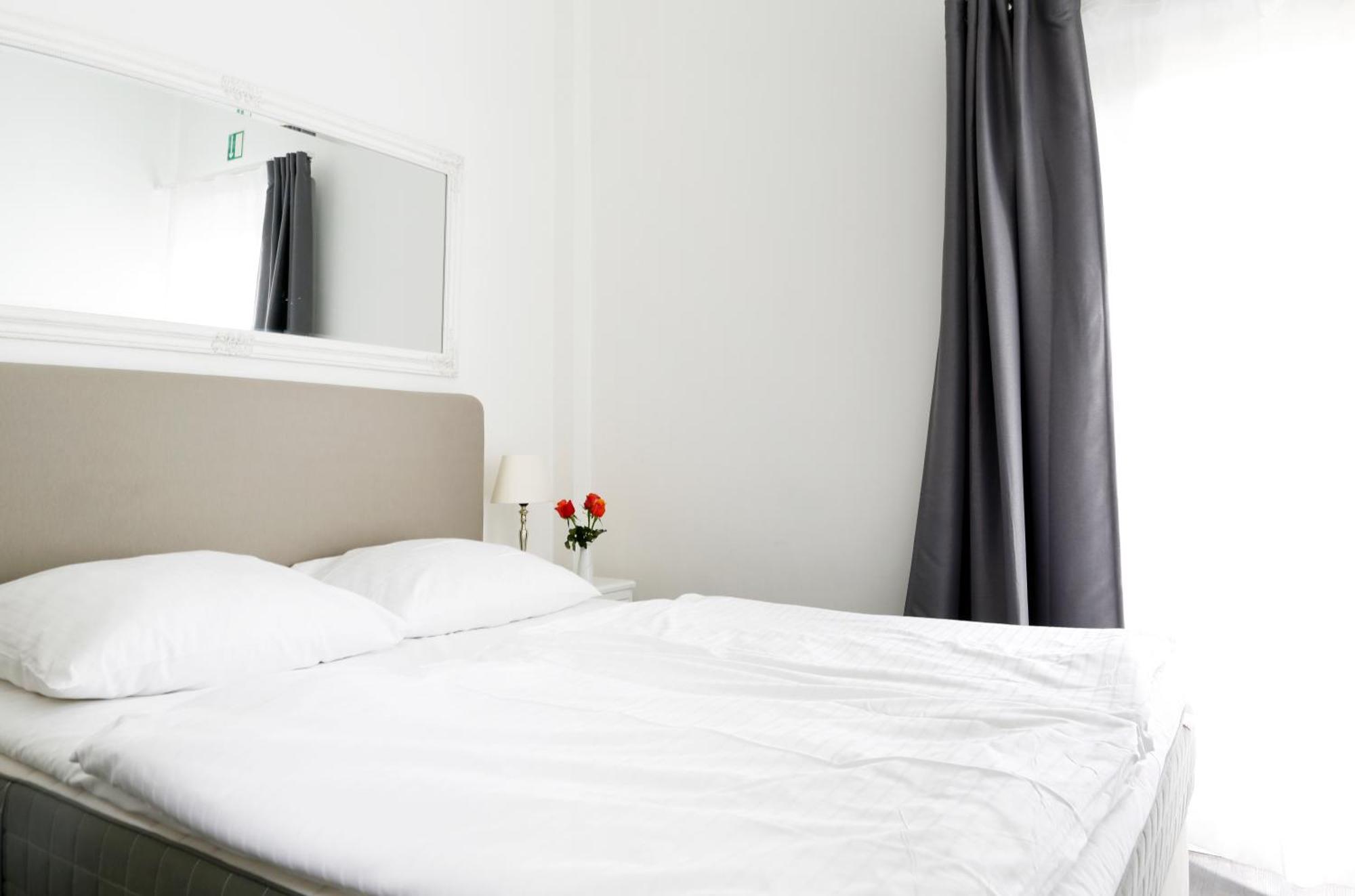 Nieb By Rockchair Apartments L Superhost Status L 3 Bedrooms Boxspringbeds 3 Bathrooms In Center "Kurfuerstendamm" - Cozy Family & Business Flair Welcomes You! Берлин Экстерьер фото